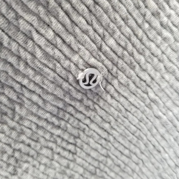 Lululemon On Repeat Jacket Heathered Core Light Grey  4 - Picture 15 of 15